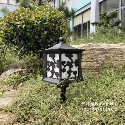 LED Spike Light Used in Garden